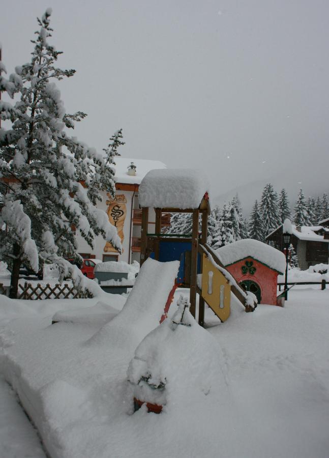Garni Defrancesco Hotel Campitello di Fassa Exterior foto